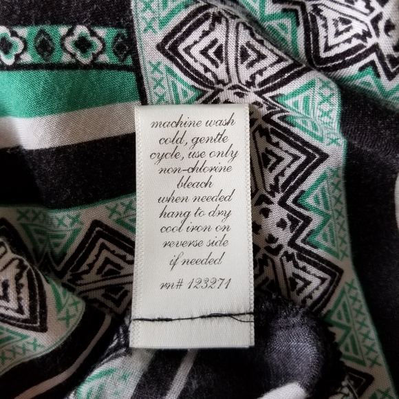 Blue Rain Geometric Print Racerback Tank Top - Picture 5 of 7